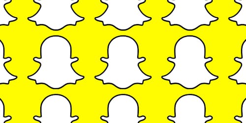 Snapchat revenue to hit $300m