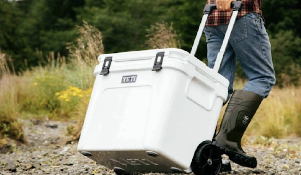 A yeti cool box being wheeled 